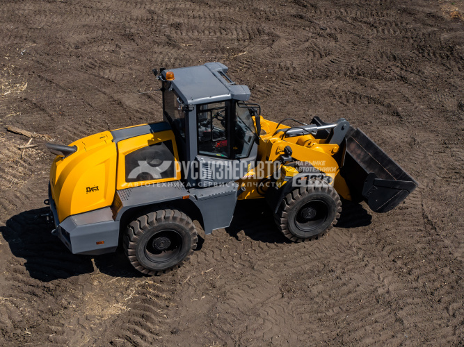 Купить Фронтальный погрузчик ДСТ-Урал L430 (колесный) в компании Русбизнесавто - изображение 14