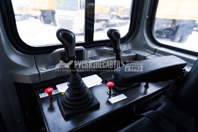 Купить Бульдозер гусеничный ZOOMLION ZD160-3 (кондиционер, гусеница 510мм, трёхзубый рыхлитель) в компании Русбизнесавто - изображение 15