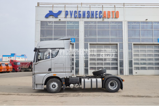 Купить FAW ORYX 4×2 (JH6) седельный тягач, без АДР и КОМ в компании Русбизнесавто - изображение 10