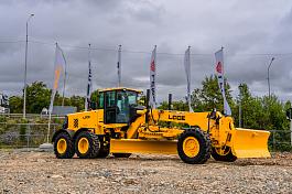 Автогрейдер LGCE G9220F AWD (АПН, полный привод, передний отвал, средний отвал)