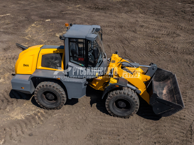 Купить Фронтальный погрузчик ДСТ-Урал L430 (колесный) в компании Русбизнесавто - изображение 12