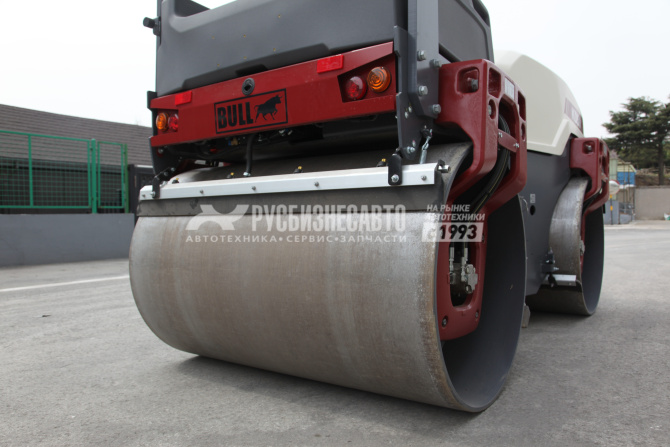 Купить Каток двухвальцовый BULL KD50 (Dynapac CC1400 VI) в компании Русбизнесавто - изображение 14