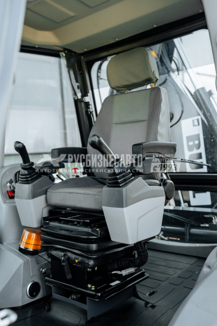 Купить Экскаватор-погрузчик BULL 4SX-F в компании Русбизнесавто - изображение 32