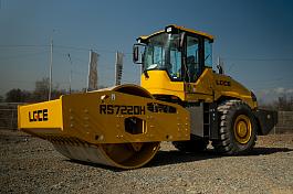 Каток грунтовый LGCE RS7220H (полный привод)