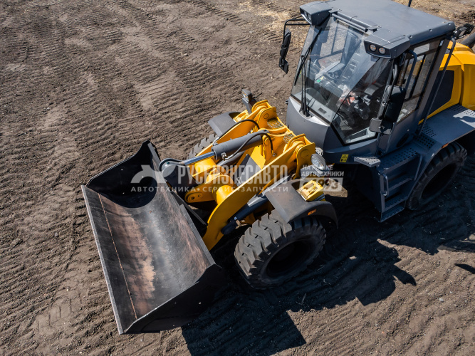 Купить Фронтальный погрузчик ДСТ-Урал L430 (колесный) в компании Русбизнесавто - изображение 9
