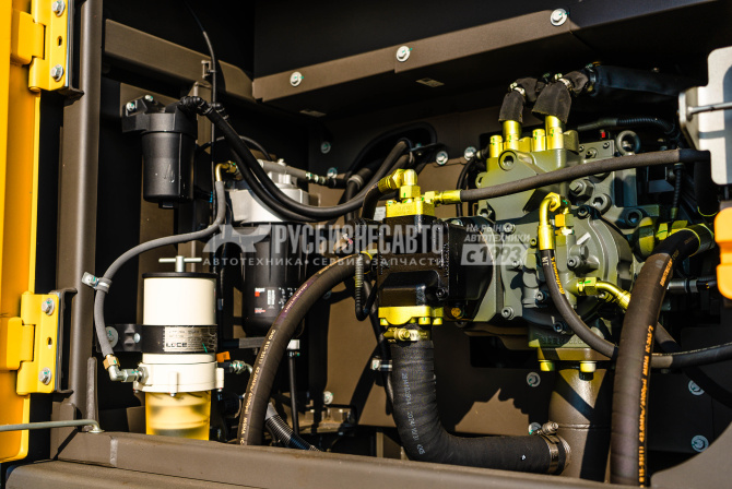 Купить Экскаватор гусеничный LGCE E6415H (Однопоточная гидролиния, Ковш 2,4м3) в компании Русбизнесавто - изображение 3