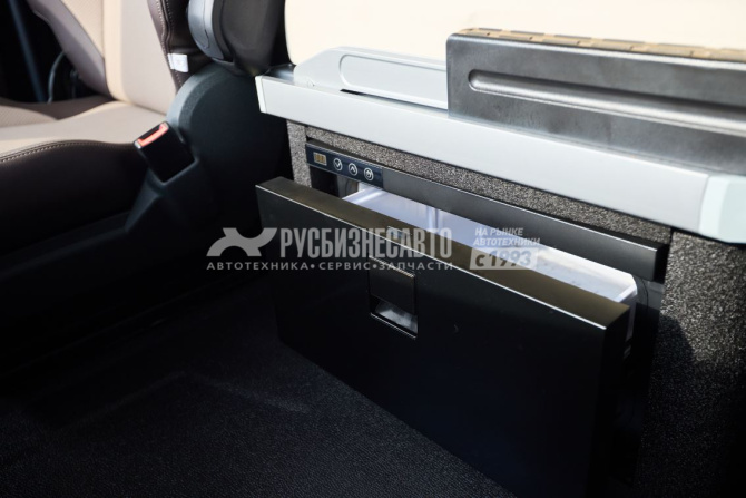 Купить FAW ORYX 4×2 (JH6) седельный тягач, без АДР и КОМ в компании Русбизнесавто - изображение 3