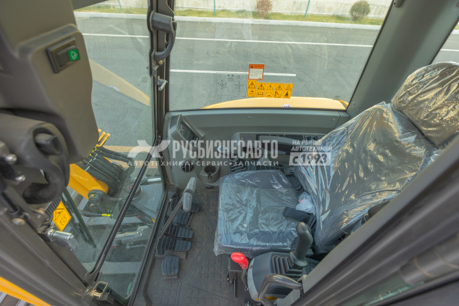 Купить Экскаватор гусеничный LGCE E635F (Квик-каплер гидравлический) в компании Русбизнесавто - изображение 9