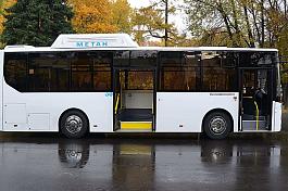 КАВЗ 4270-80 среднепольный, 28/90, ЯМЗ CNG с аппарелью