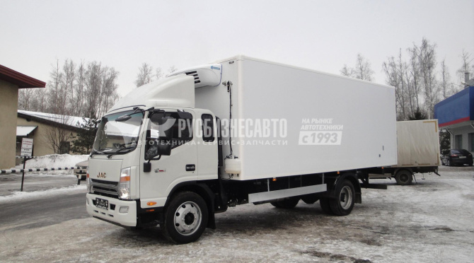 Купить JAC 120 изотермический фургон  из с/п 80/60 мм (6,7х2,6х2,5) Авангард ВЭН в компании Русбизнесавто - изображение 1