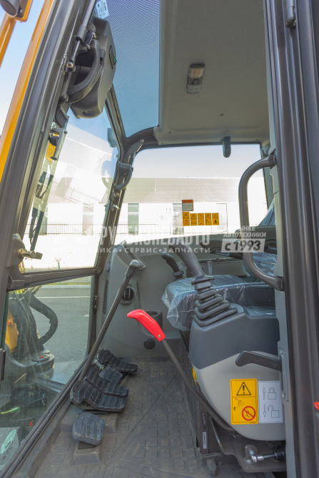 Купить Экскаватор гусеничный LGCE E635F (Квик-каплер гидравлический) в компании Русбизнесавто - изображение 8