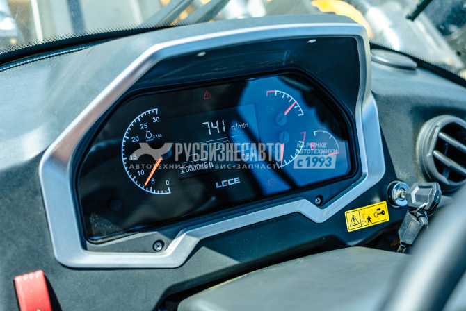 Купить Погрузчик фронтальный LGCE L958H (ковш 3,5 м стандартный, мокрые мосты, доп. линия) в компании Русбизнесавто - изображение 9