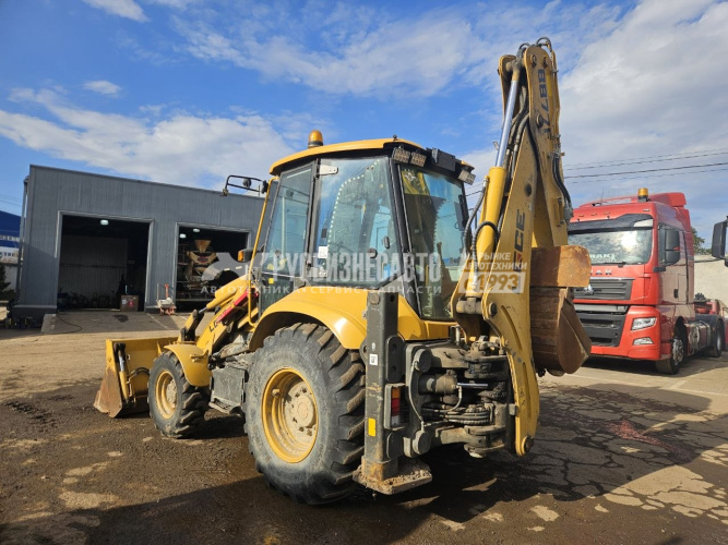 Купить Экскаватор-погрузчик LGCE B877F б/у (2023 г. 2 193 м.ч.) (0255) в компании Русбизнесавто - изображение 6