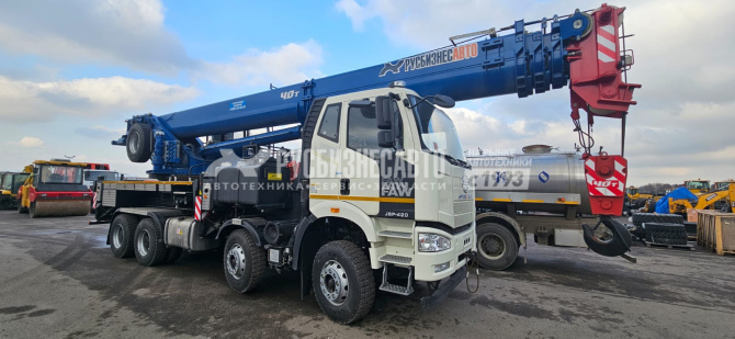 Купить КС 65719-9К автокран 40 т. (FAW-3310) ОВОИД в компании Русбизнесавто - изображение 9