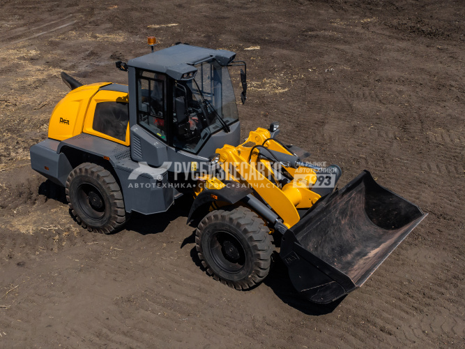 Купить Фронтальный погрузчик ДСТ-Урал L430 (колесный) в компании Русбизнесавто - изображение 13