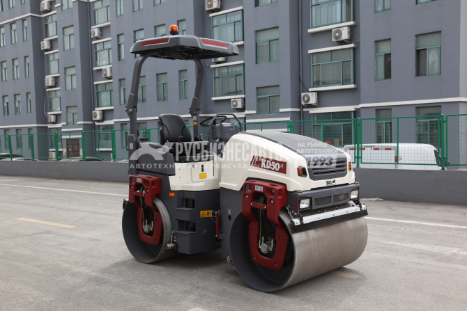 Купить Каток двухвальцовый BULL KD50 (Dynapac CC1400 VI) в компании Русбизнесавто - изображение 8